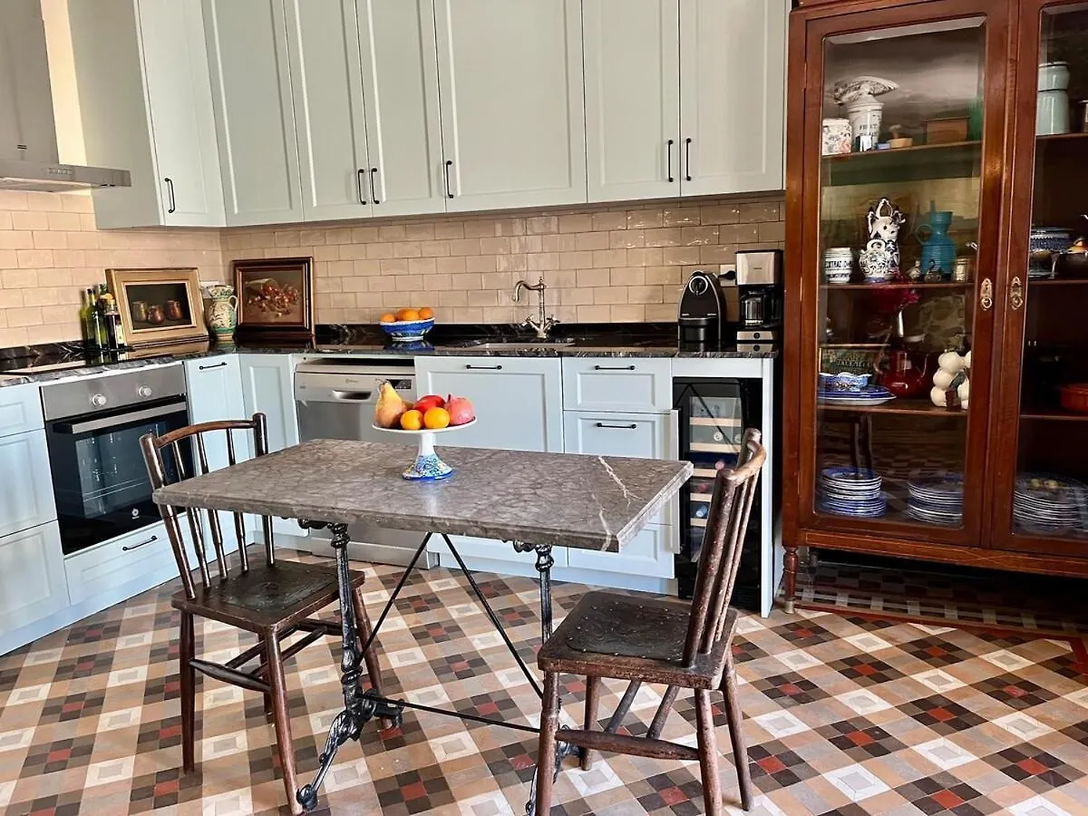 Fabulous Luxury In Best Location Of City Centre バルセロナ 0*,