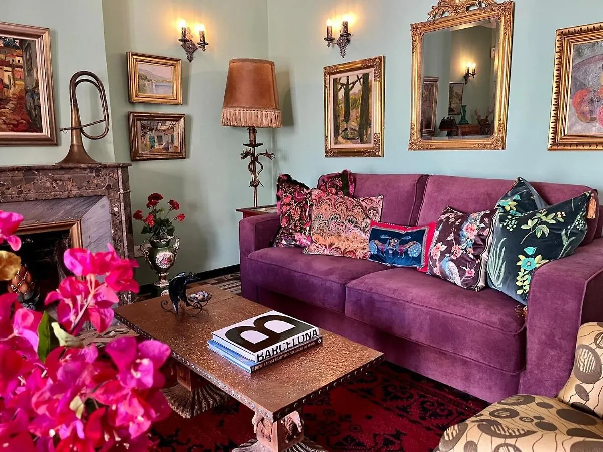 Fabulous Luxury In Best Location Of City Centre Barcelona Spain