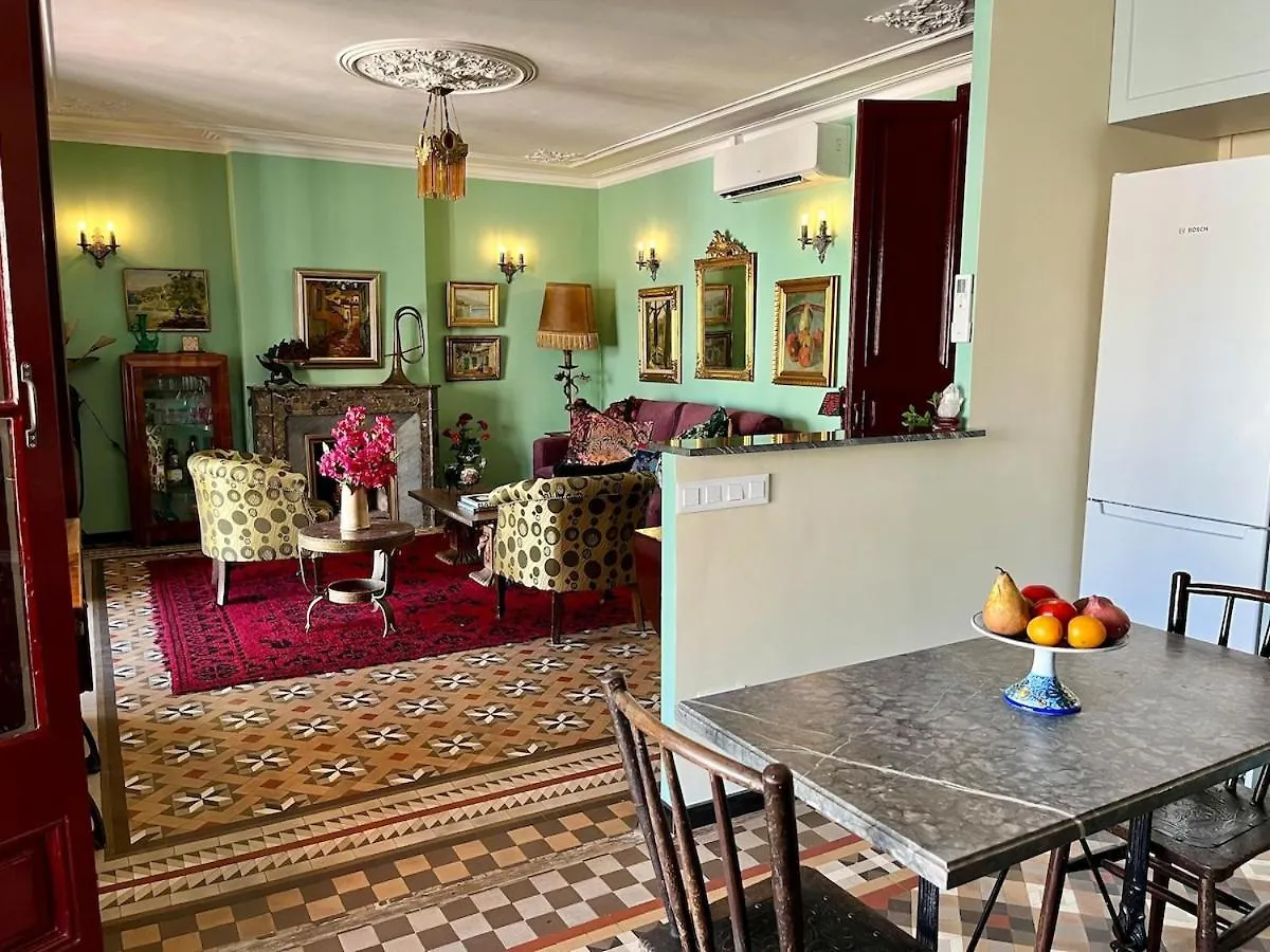 Fabulous Luxury In Best Location Of City Centre Barcelona